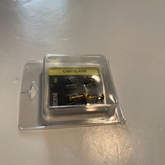 Ardene NEW 3 Pack of Celestial Cartilage Piercings Moon, Star, and Gem Gold - Picture 3 of 8